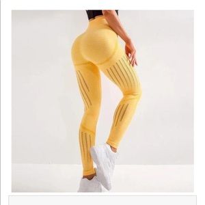 Astoria Seamless AIR Legging Yellow